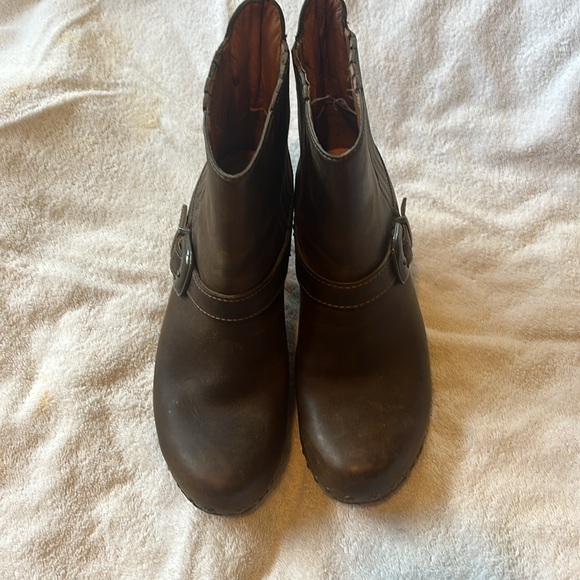 Brown Dansko Booties Leather SZ 39 - Picture 5 of 9
